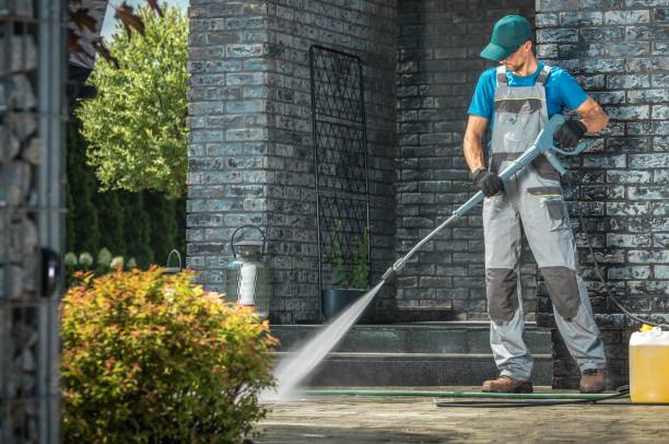 Professional Pressure Washing Services in Lincoln Village, CA